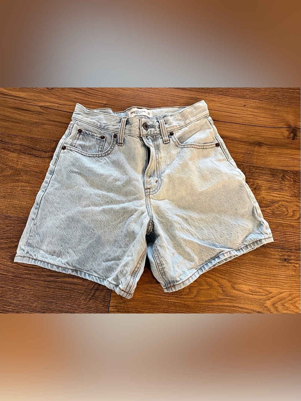 Abercrombie & Fitch The Loose Short High Rise Jean Shorts Blue Waist 24
